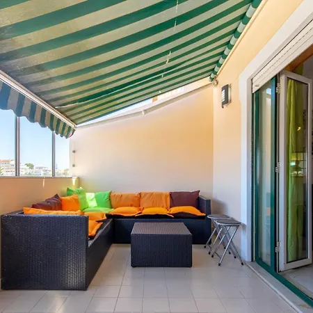 Retreat By Algarve Golden